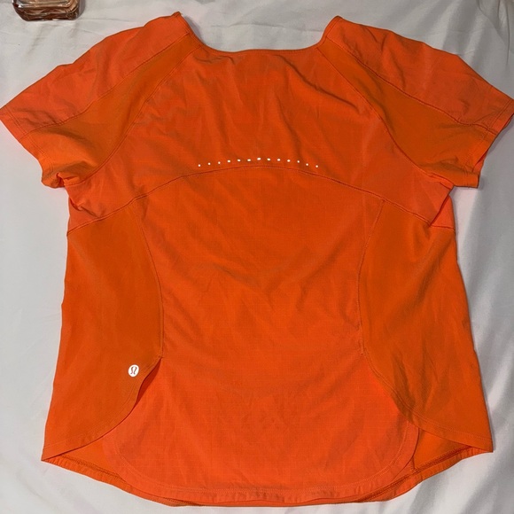 Lululemon Athletica | Lightweight Stretch Run Short Sleeve Shirt | Orange Soda - Picture 4 of 8